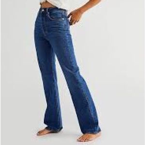 Levi’s Ribcage Bootcut Jeans - Sz 31 - NWOT